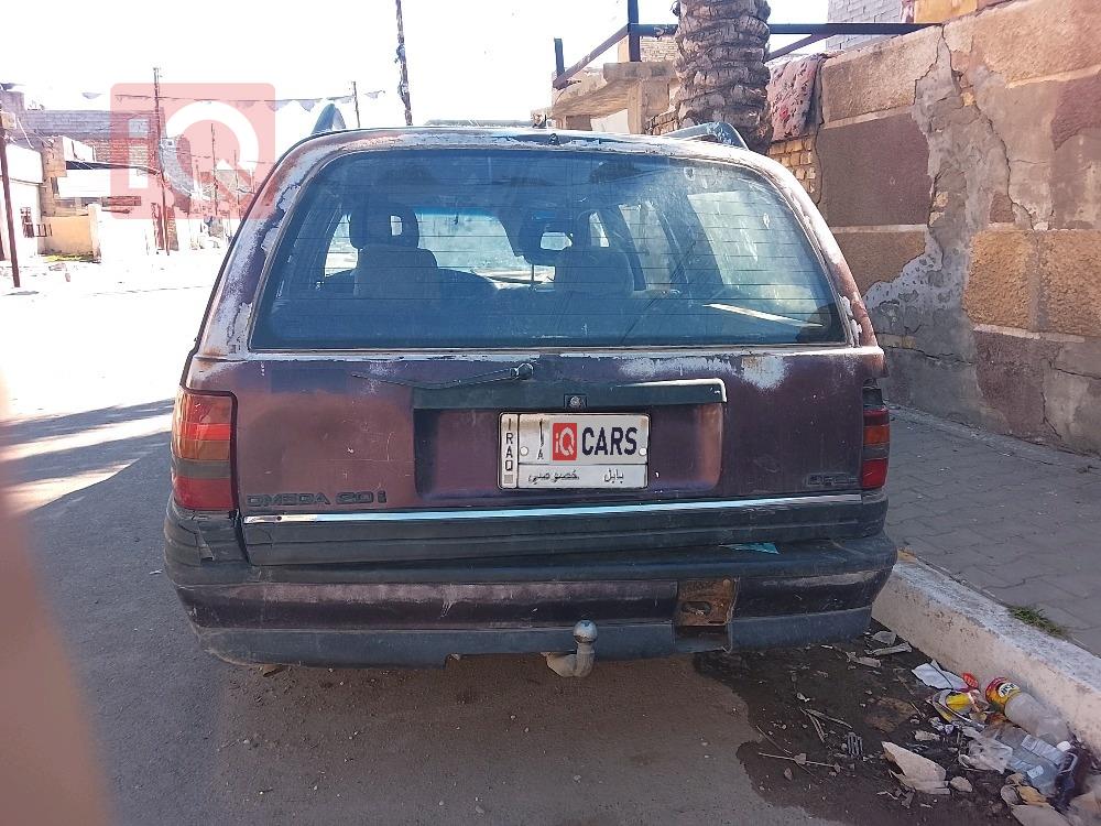 اوبل أوميغا